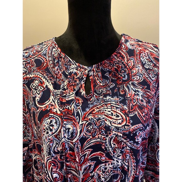 Roz & Ali Blouse Size Large Navy Red Paisley + Stretch Bell Sleeves Casual Top - Picture 2 of 11
